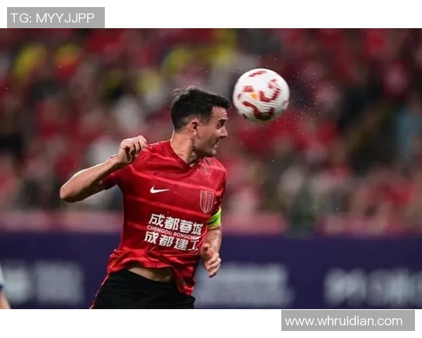 成都足球队杯赛表现分析：个人能力与团队协作的完美结合